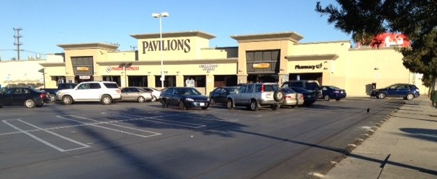 Pavilions Lot Without Fence