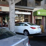 Car Plows into Sidewalk on Larchmont Boulevard Car Plows into Sidewalk on Larchmont Boulevard